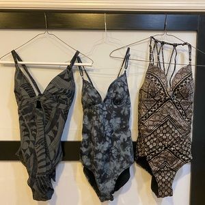 Athleta swimsuits. 3 GUC